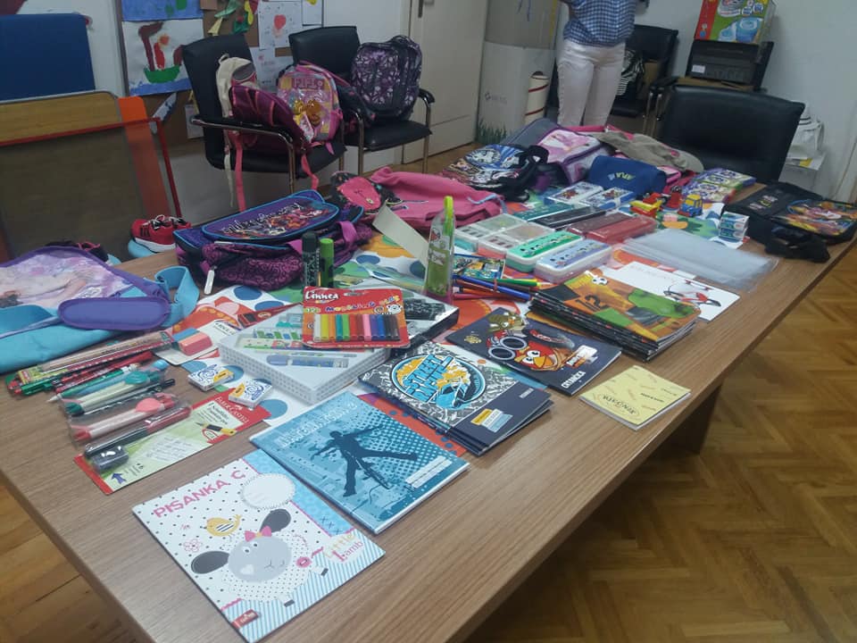 Razmjena školskog pribora u Portiću